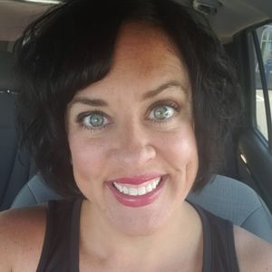 Meet your Posher, Nikki